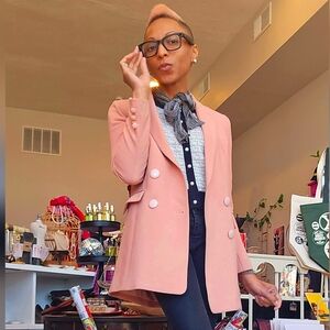 Meet your Posher, Kimberly